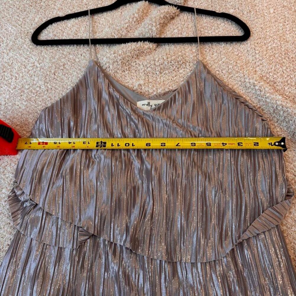 Chic shimmery champagne metallic pleated romper - Picture 5 of 8